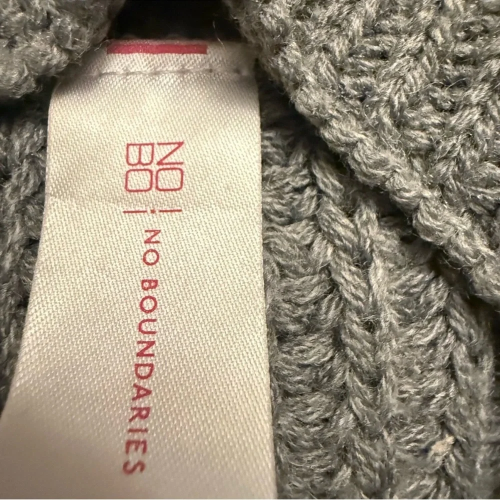 No Boundaries Gray knitted  sweater dress with Keyhole XXL